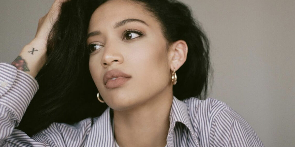 Samantha Logan Bio Age Height Nationality Net Worth 9478